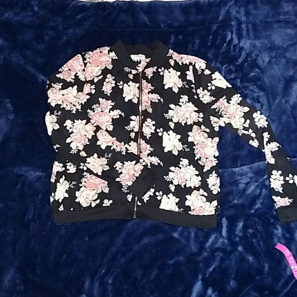 Bomber jacket